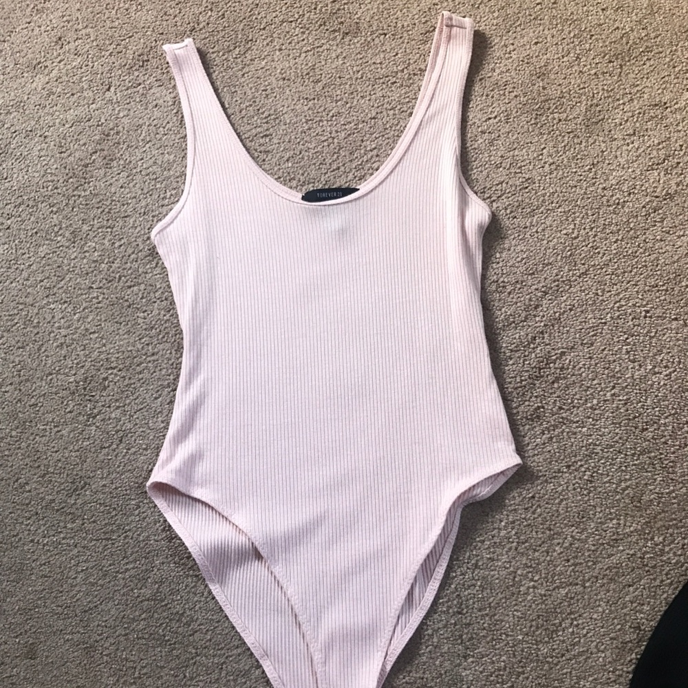 Ribbed body suit